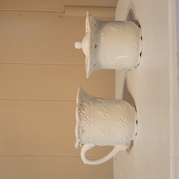 Skye McGhie Cream Lace Fine Porcelain Tea Service Set. - Picture 10 of 16